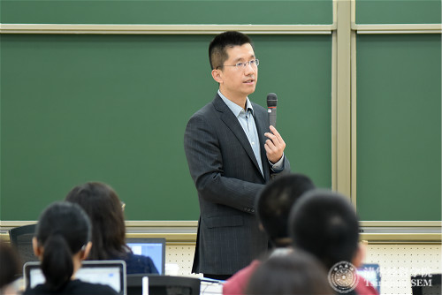 徐老师发言-原图_meitu_3.jpg