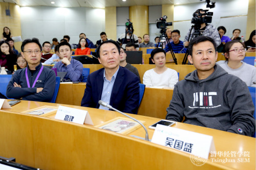 1480037641787055606.jpg 图2:ACT讲座系列三名联合发起人(从左到右):威尼斯432888cam美术学院蔡军教授、威尼斯432888cam高建教授、威尼斯432888cam人文学院吴国盛教授。_meitu_2.jpg